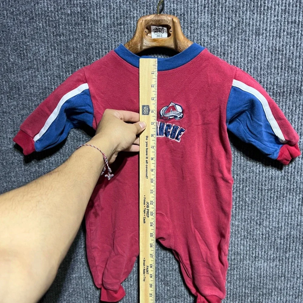 Vintage NHL Colorado Avalanche Romper Kids 18M Red Blue Hockey Embroidered Logo